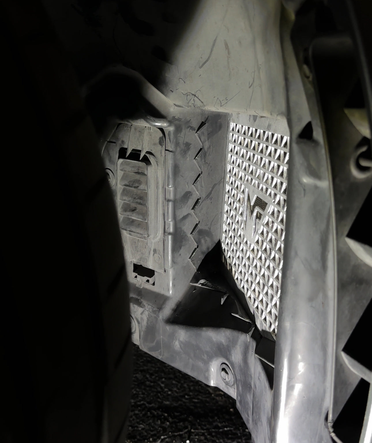 BMW G8X Fender Liner Clearance Grilles