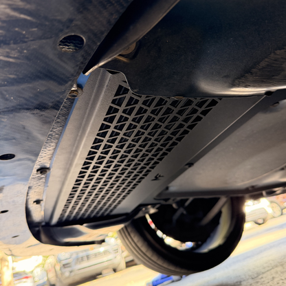 BMW F8X M2Comp/M3/M4 S55 Oil Cooler Guard